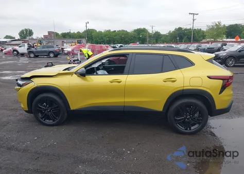 2025 Chevrolet Trax Fwd Activ z USA, uszkodzony, nr VIN KL77LKEP2SC124485